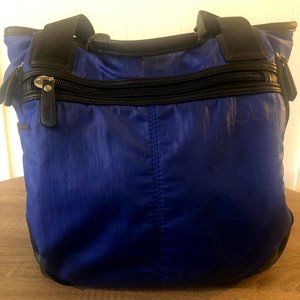 Lolë Lily Tote Bag + Backpack - Solidate Blue